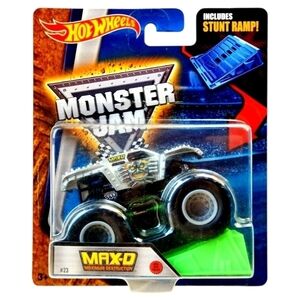Monster Jam Max-D 1:64 Scale with Stunt Ramp